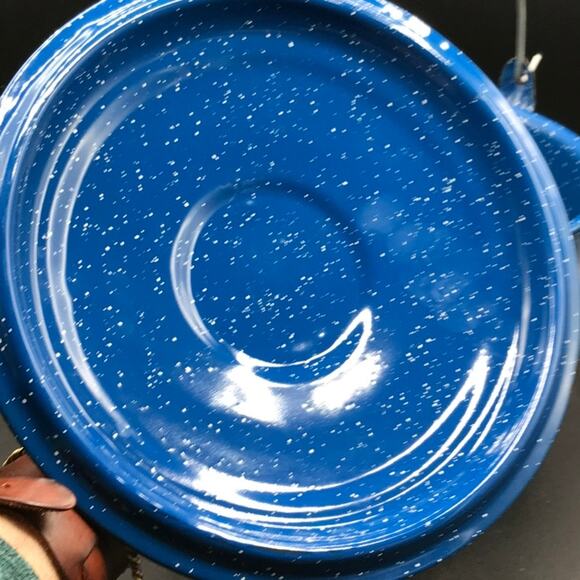 Vintage Blue Speckled Enamelware Camping Set - Pot with Lid Bowls Plates Spoons - Picture 3 of 11
